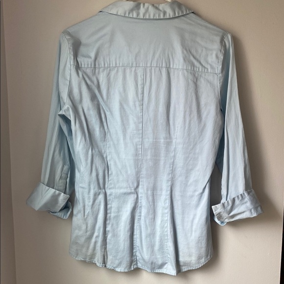 NY&Co Blue Floral Long Sleeve Button Down Shirt Women's Size Medium - Picture 2 of 16